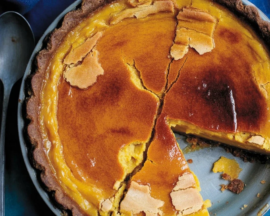 Delicious Bourbon Brûlée Pumpkin Pie to Warm Your Fall Nights 1 Delicious Bourbon Brûlée Pumpkin Pie to Warm Your Fall Nights