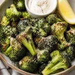 Garlic-Parmesan Crispy Broccoli in the Air Fryer 1 garlic parmesan crispy broccoli in the air fryer 2026 05 30 213117 817x1024 1